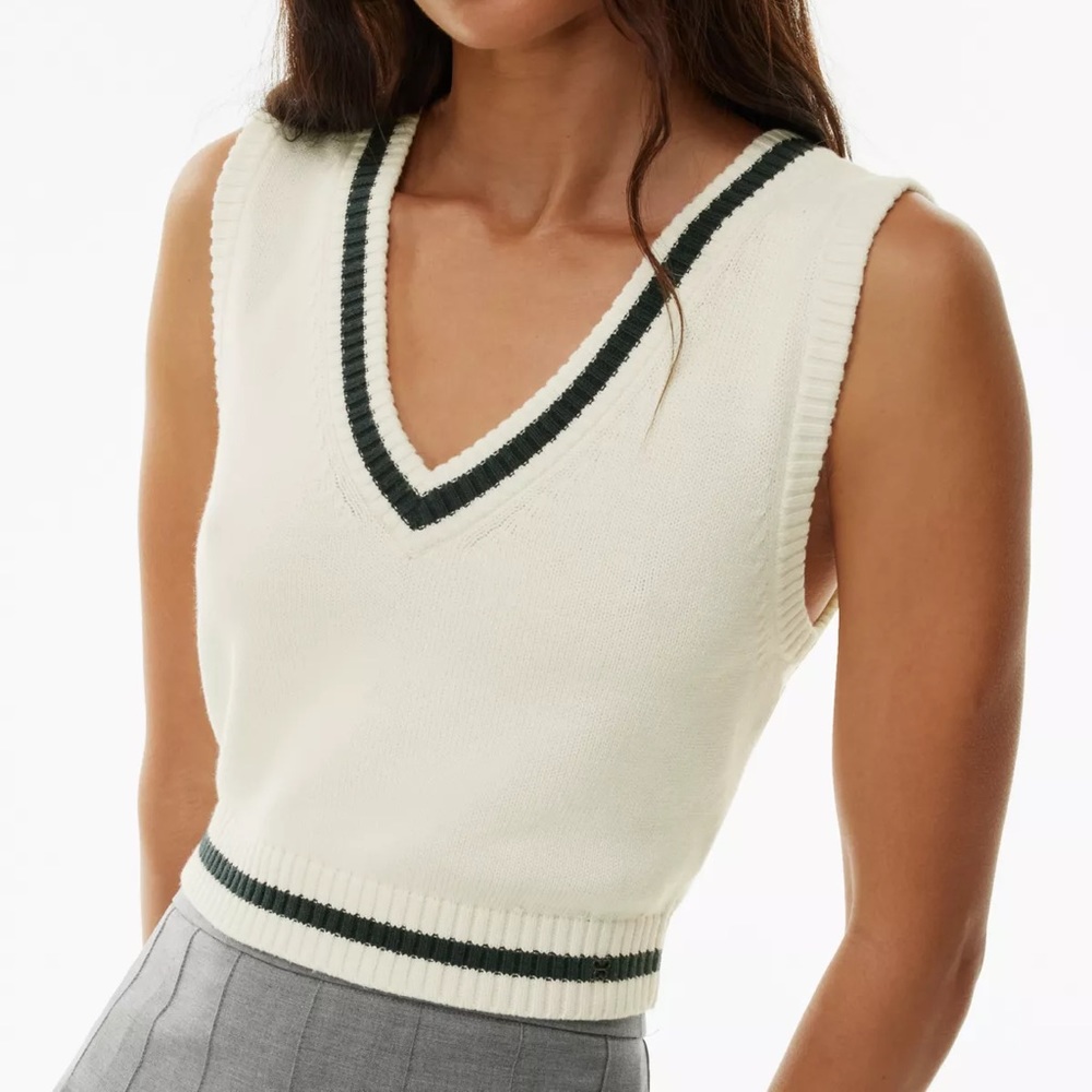Aritzia Sunday Best Quinn Sweater Vest